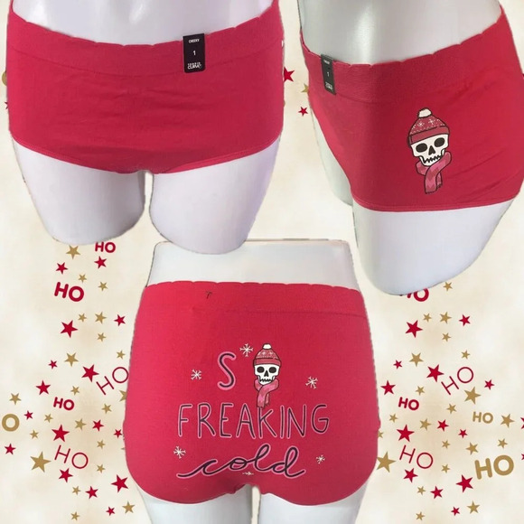 Torrid 1 Crimson Winter Skull So Freaking Cold Graphic Seamless Cheeky Panties - Picture 1 of 6